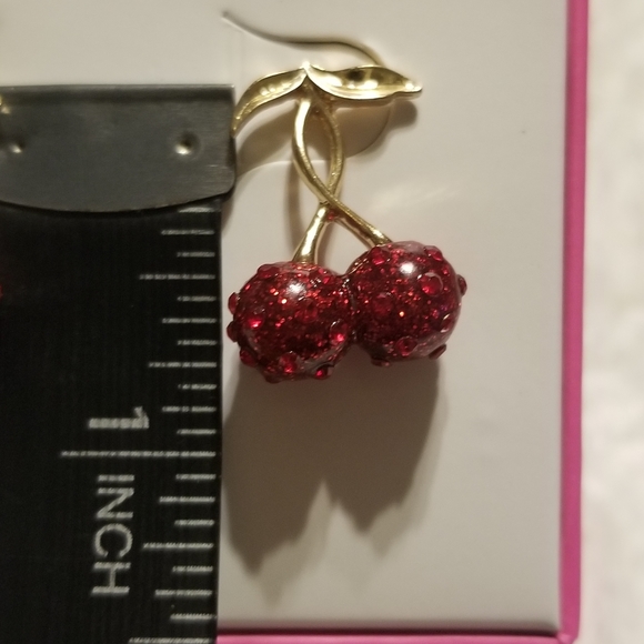 🍒 Cherry Picking 🍒 Earrings - Picture 5 of 5